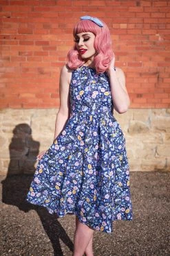 Front Page 9 Retrolicious Midi Dress In Forest Friends Print