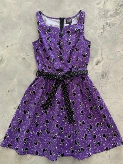 Retrolicious Ida Dress In Scaredy Cat Print Purple And Polkadot -Collectif Shop 4968 590x ac0fd101 b676 47f9 afbb def15c6a9f2d 560x
