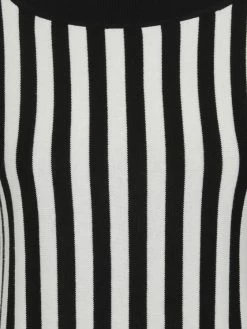 Collectif Joy Knit Top In Beetle Stripe 12 Collectif Joy Knit Top In Beetle Stripe -Collectif Shop Joy Beetle CUGF 560x