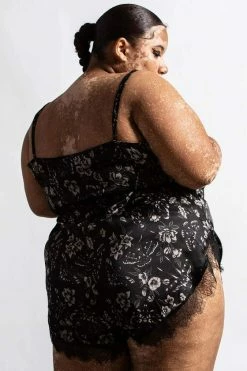 Killstar Spellbound Teddy With Lace Trims Sexy -Collectif Shop SPELLBOUND TEDDY PLUS D x1600 dd65f638 03d7 4f1e b7e9 b6155120a82c 560x