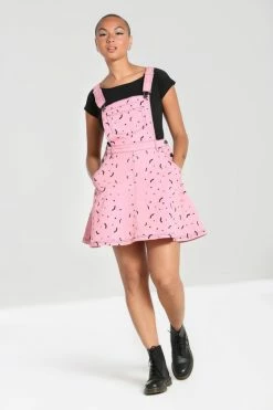 Front Page -Collectif Shop hlb40312 bat pinafore dress pnk 01 560x