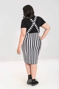 Hell Bunny Otho Pinafore Wiggle Skirt -Collectif Shop hlb50126p otho pencil pinafore skirt black white 04 1 b439aaf2 ab2e 465d a1ce 196685ca433b 560x