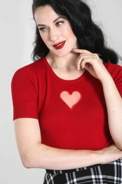 Hell Bunny Heart Top In Red 12 Hell Bunny Heart Top In Red -Collectif Shop hlb60035 heart top red 01 87b62290 73bc 4890 b269 50479e9d077d 560x