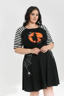 Hell Bunny Fly Away Knitted Jumper -Collectif Shop hlb60104p fly away jumper blk 02 5 5a4923ea e069 40d9 85a2 3744b4f77ad2 560x